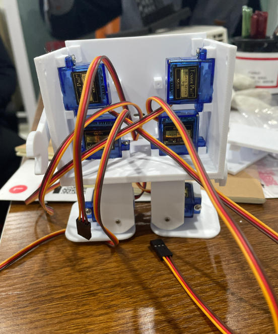 AI机器人小镇机器人内部